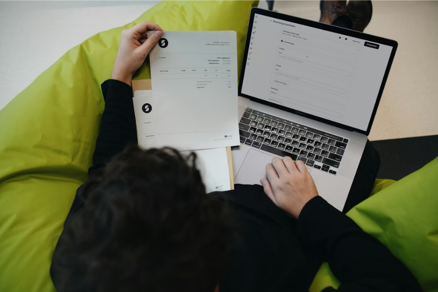 How to Choose the Right e-Invoicing Software in UAE (Step-by-Step Buyer Guide) 2 UAE einvoicing